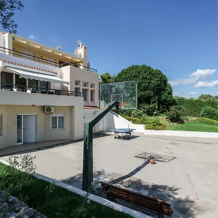 Anna With Private Pool, Play Area & Bbq, 5km From The * Astérion