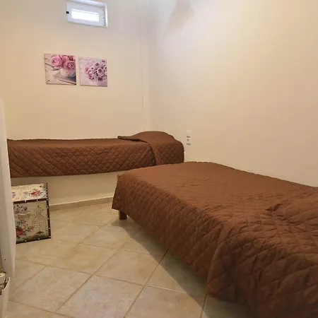 Anna With Private Pool, Play Area & Bbq, 5km From The וילה